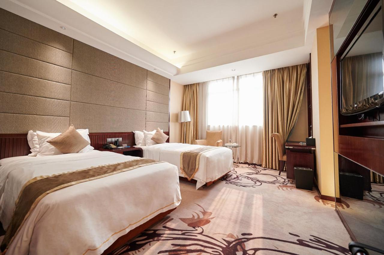 Foshan Jinlai Holiday Hotel ภายนอก รูปภาพ