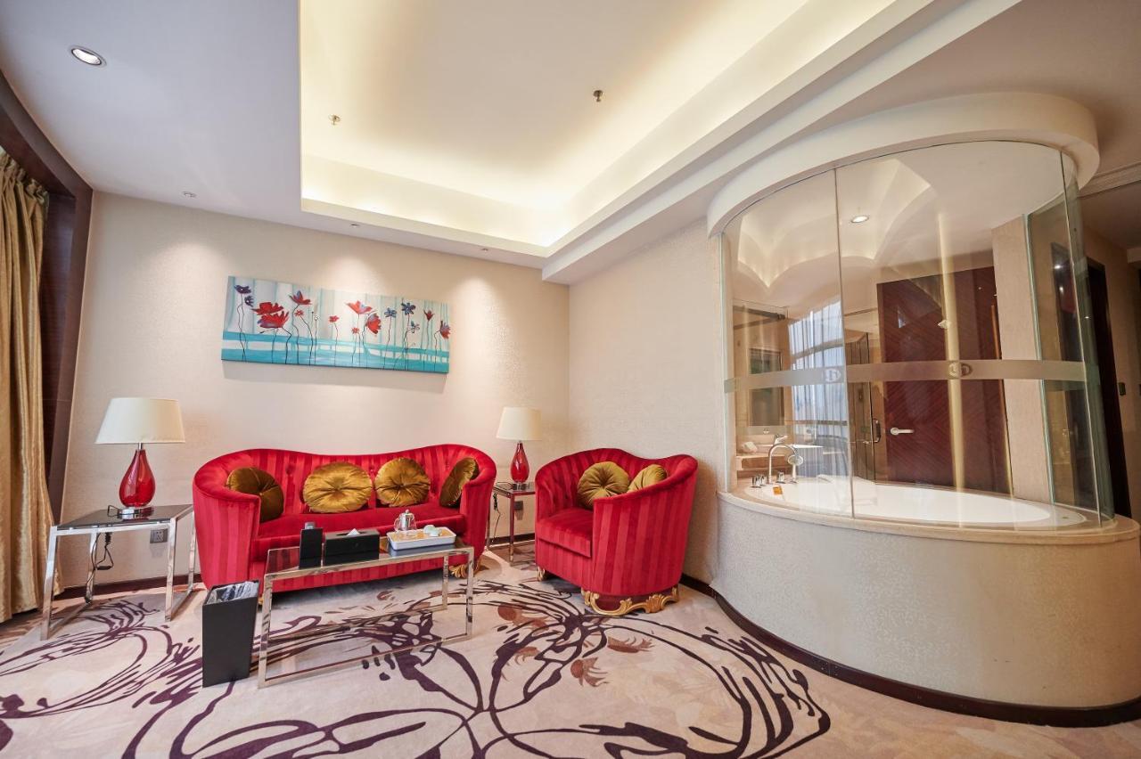 Foshan Jinlai Holiday Hotel ภายนอก รูปภาพ