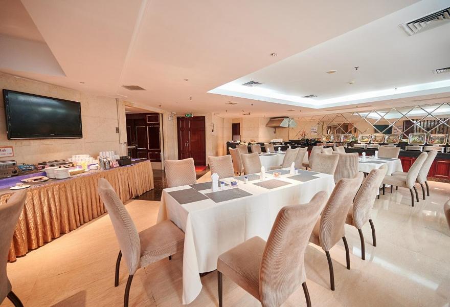 Foshan Jinlai Holiday Hotel ภายนอก รูปภาพ